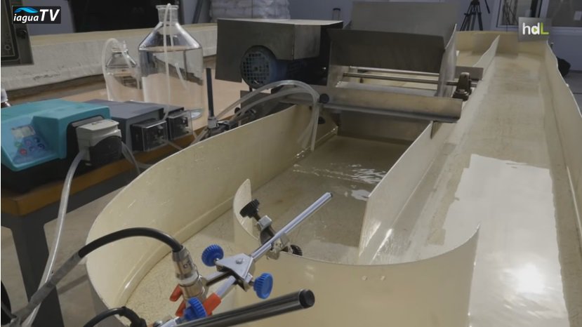 Interesante: #radiación solar para el #tratamiento de aguas residuales en reactores abiertos bit.ly/1PwZGjE