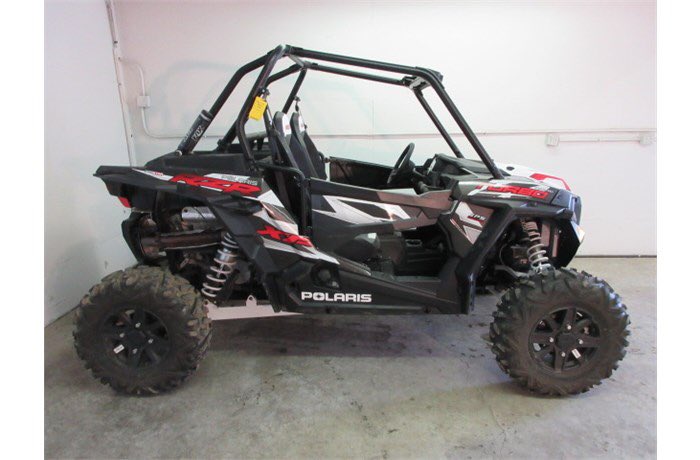 khalifa_jake's tweet photo. Finally stepping my game up to a 2016 RZR 1000 turbo ! What color should I get ?🙈 https://t.co/nz7Lc2ihb8