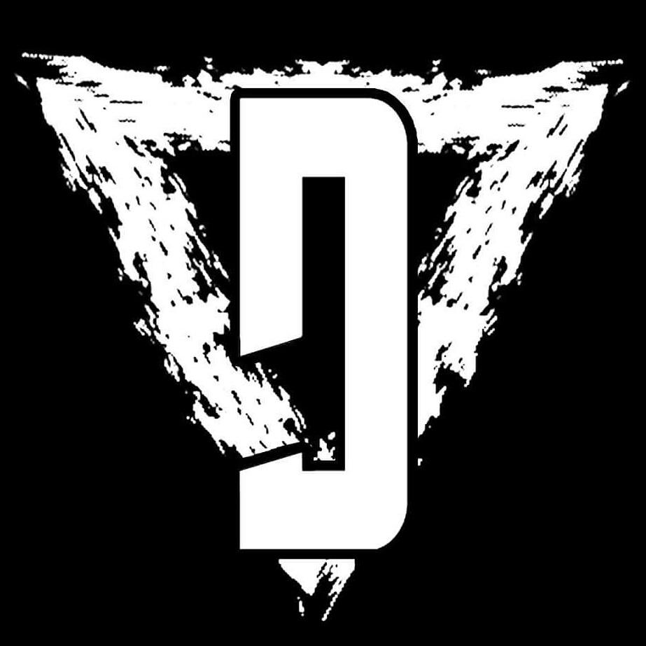 Distractions15 tweet picture