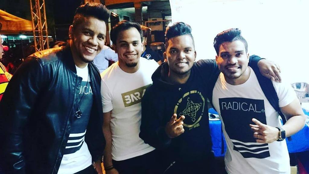 RealRedimi2's tweet photo. Aprovechando esta Fotografía, quiero felicitar al líder de @grupobarak Nuestro hermano @angelofrilop Quien está de … https://t.co/cDpKsXrMxP