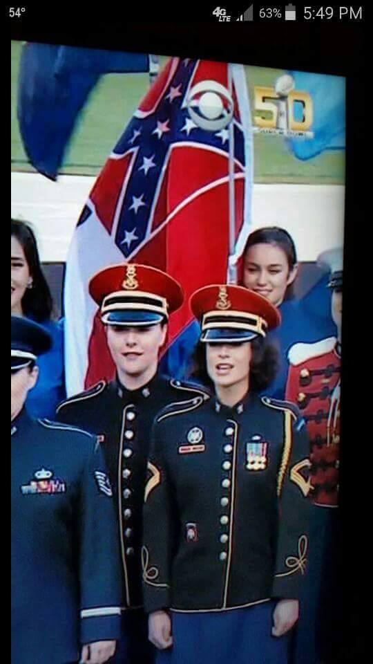 CatYLNSWEAAGZl3.jpg:large