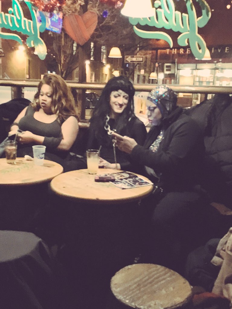 IAmKarlMarks's tweet photo. Progressive dishing with @VivaciousNYC @JigglyCaliente @RuPaulsDragRace #draglibs after party! #Julius #mattachine https://t.co/Oo4ZZQoUsJ