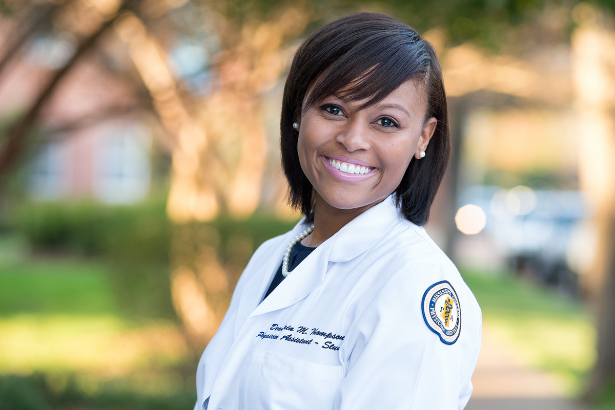 mapadotms's tweet image. #IHelpOthersBy providing quality care that positively impacts patient outcomes. I&apos;m a #PA.