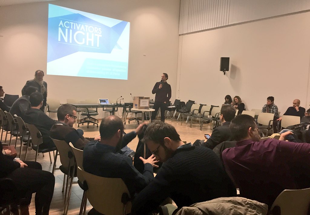 FacilityLive's tweet photo. Inizia l'#ActivatorsNight occasione di #networking al @PoloPavia con gli innovatori dell'ecosistema pavese https://t.co/VpHupK8IlK