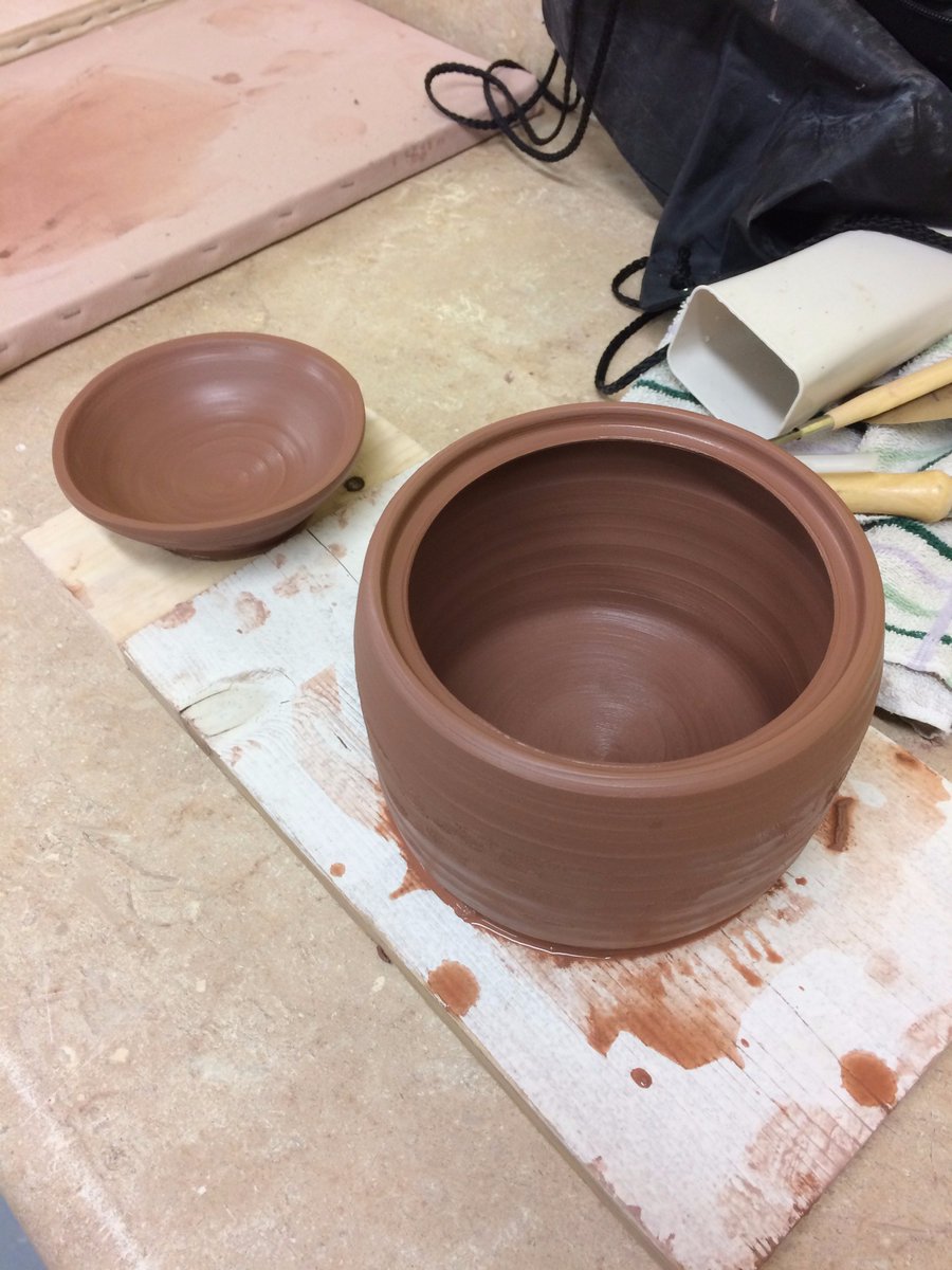 mandalie3's tweet photo. Lided-vessel-making @ArtsCenterlive with Molly https://t.co/MFOBe9HKJw