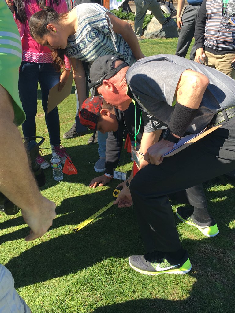 Turfguy76's tweet photo. #thefirstgreen #GIS2016 it's time for math! https://t.co/MonzUQUo6o