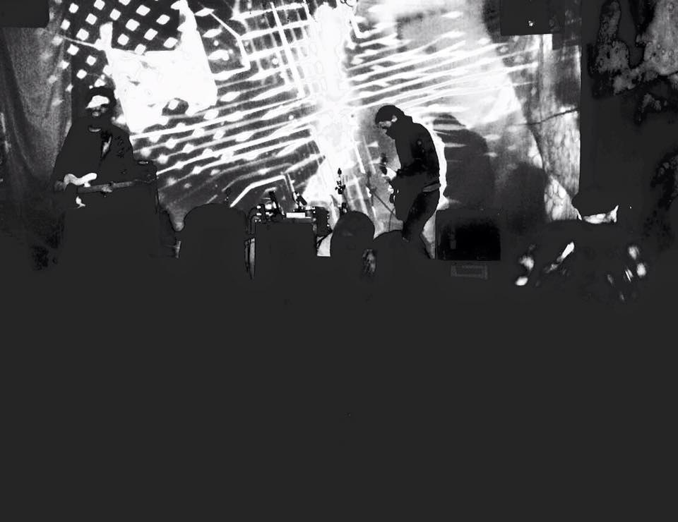 Colourhorizon's tweet image. Part @CabaretVoltaire, part @APTBS but 100% #ThrowDownBones.
Manchester flattened. Report: colourhorizon.wordpress.com/2016/02/08/thr…