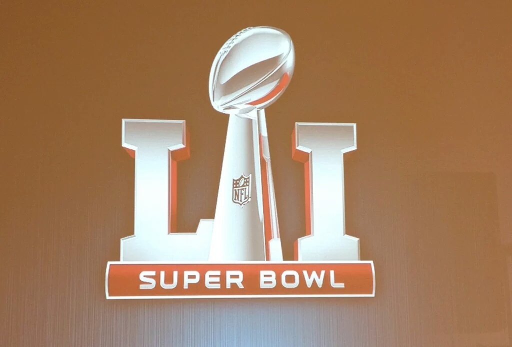 TheSouthJersey's tweet photo. #SB51logooutalready #theynotplaying #MoveTheChain https://t.co/3J0ljSpQJm