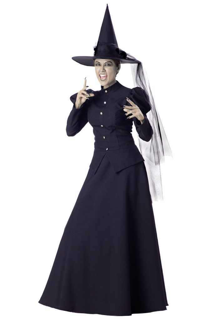 firstwitch01's tweet photo. Love the new dress I bought https://t.co/U95JojtxD0