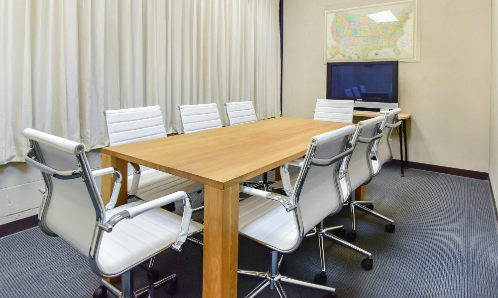 CoworkHeights's tweet photo. @speakersassoc We have a great venue in Houston Heights for meetings - Come check us out! https://t.co/tX3YVuM4JR