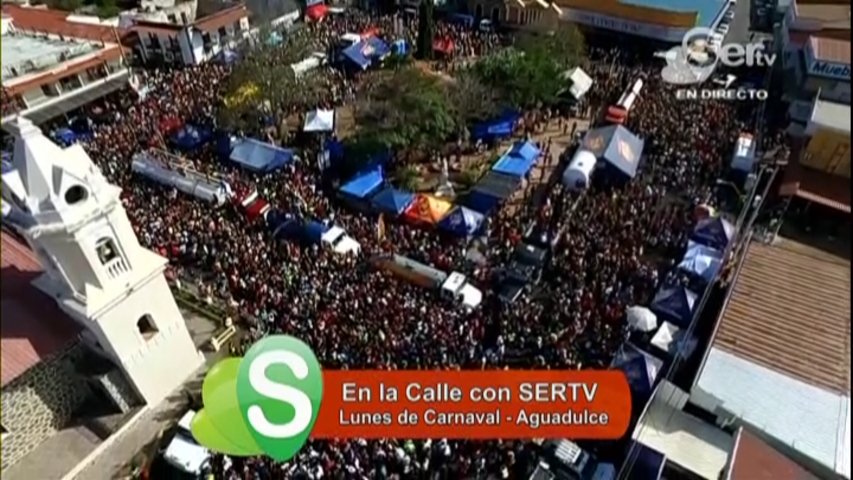 SERTVPANAMA's tweet photo. Vistas aéreas del carnaval de  Aguadulce hoy lunes, siendo las 3:40 p.m. Repleto Total #EnLaCalleConSertv https://t.co/W8JgjtlywJ