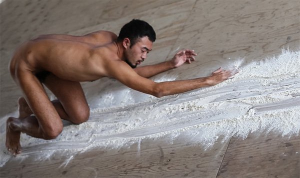 OneSarahGreco's tweet image. It's about your performance art increasing drugs. We all worry about you. Can you just sit down so we can talk?