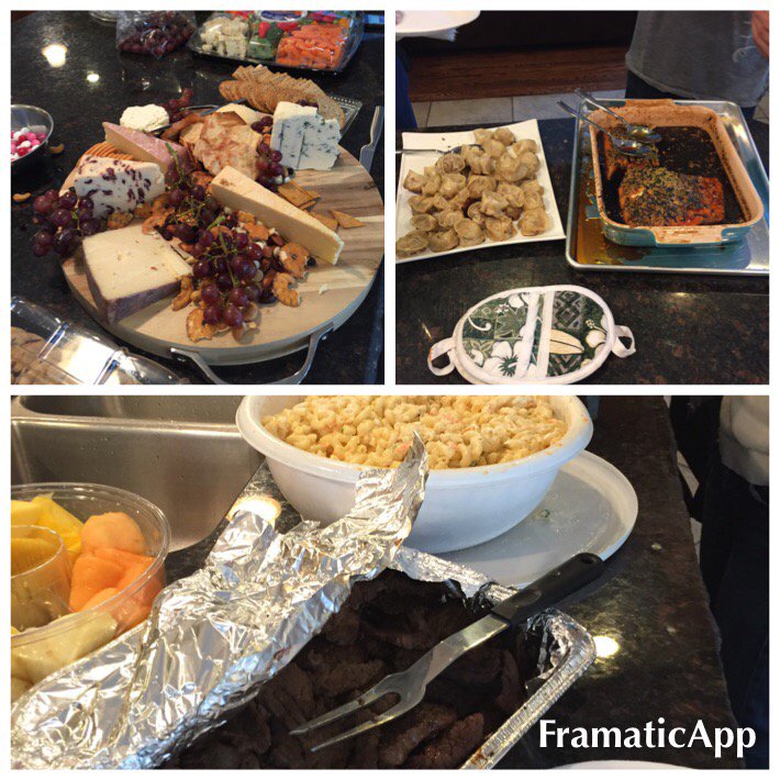FinnBjarnson's tweet photo. #artsy #superbowl Football eats!  I enjoyed the game as well. https://t.co/YdEkvyna3I