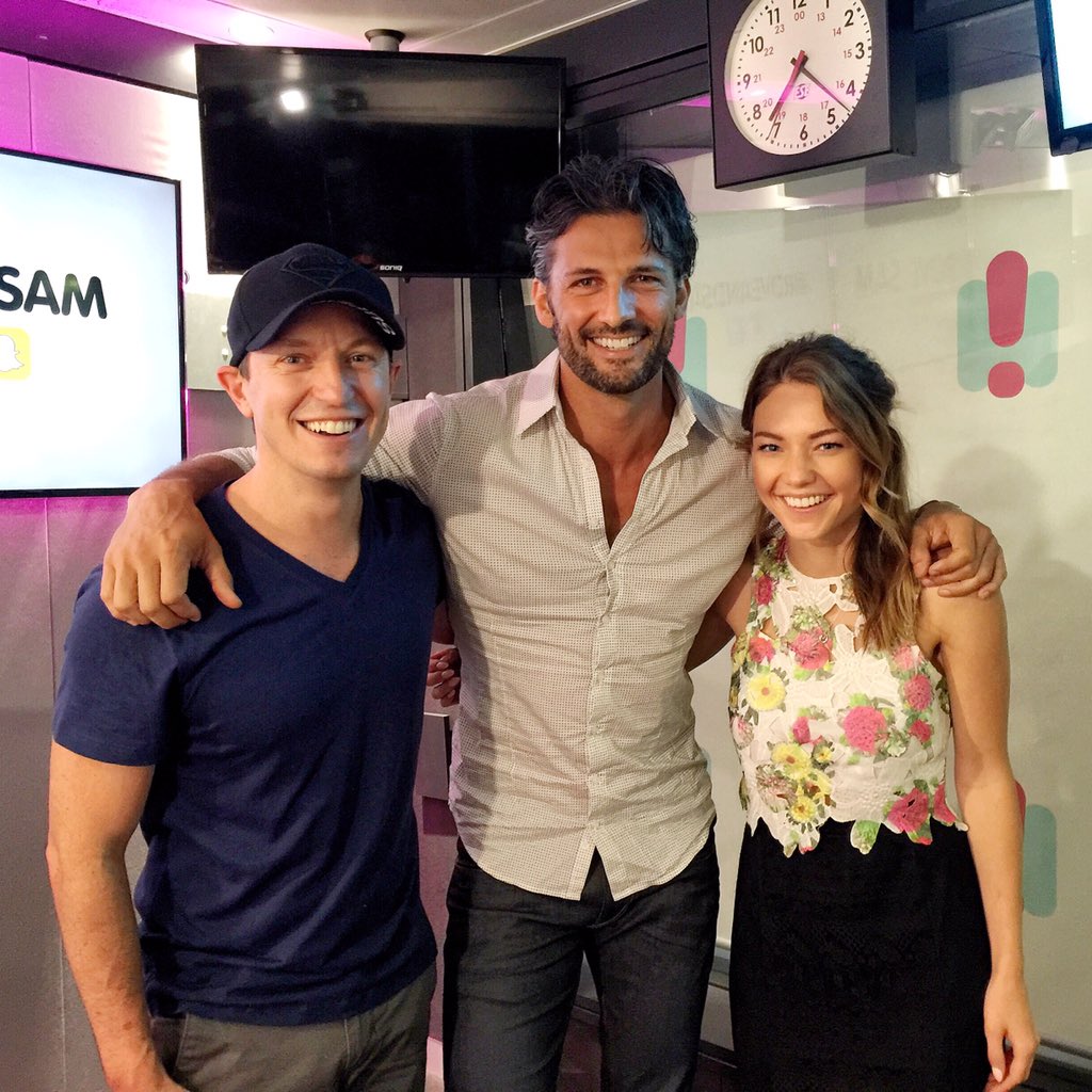 MrTimRobards's tweet photo. Thanks for having me guys! Lotsa fun talking @thermomixaus and #therobardsmethod popping shirt buttons doing pushups https://t.co/wyzSGuMiLW