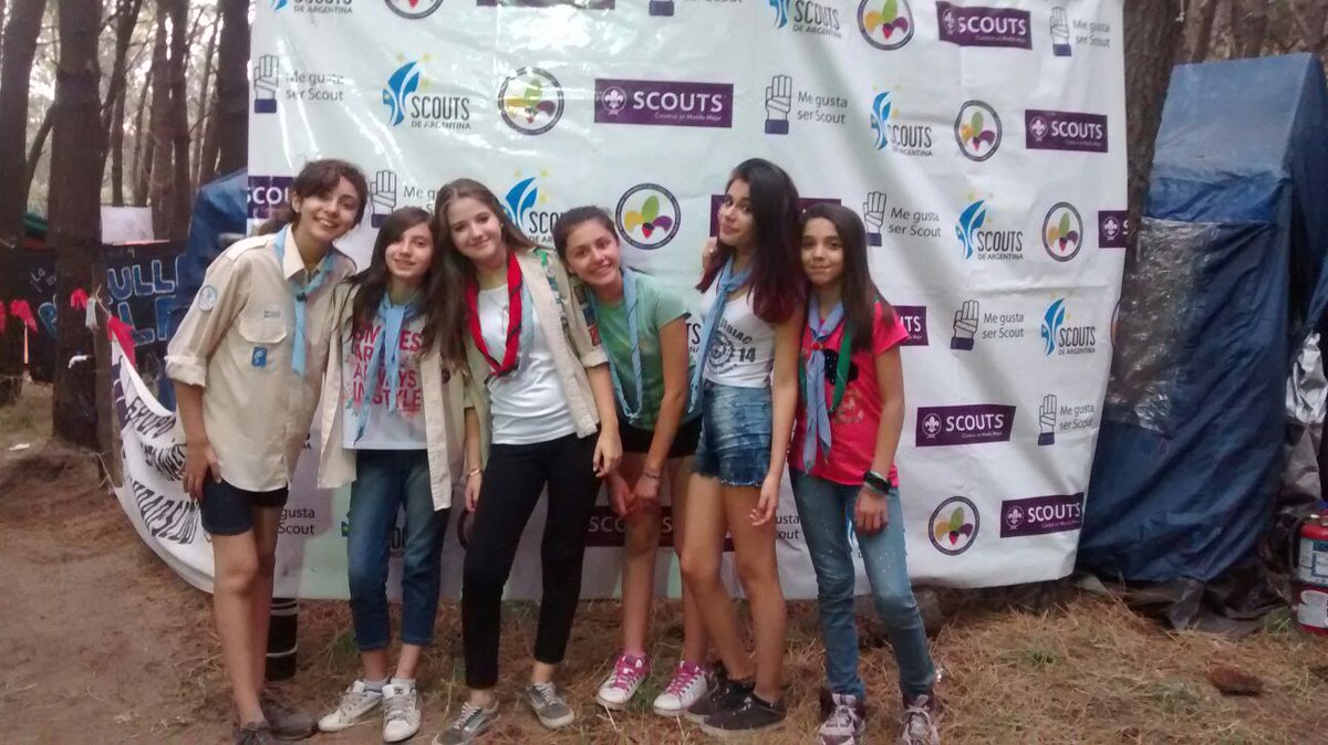 MiluCodecido's tweet photo. Necesito volver plissss😭😭🔙 #CANAPA2016 https://t.co/MXhco4iUMh