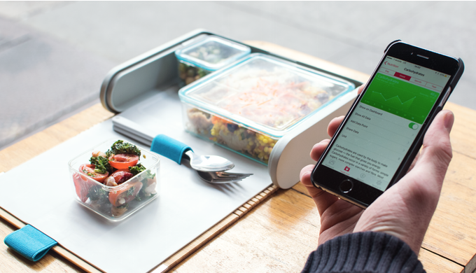 _katrinajones's tweet photo. An intelligently designed, beautifully crafted lunchbox! That experience though! https://t.co/2fwRBglzPt #coca4 https://t.co/SYgdk9WsvN