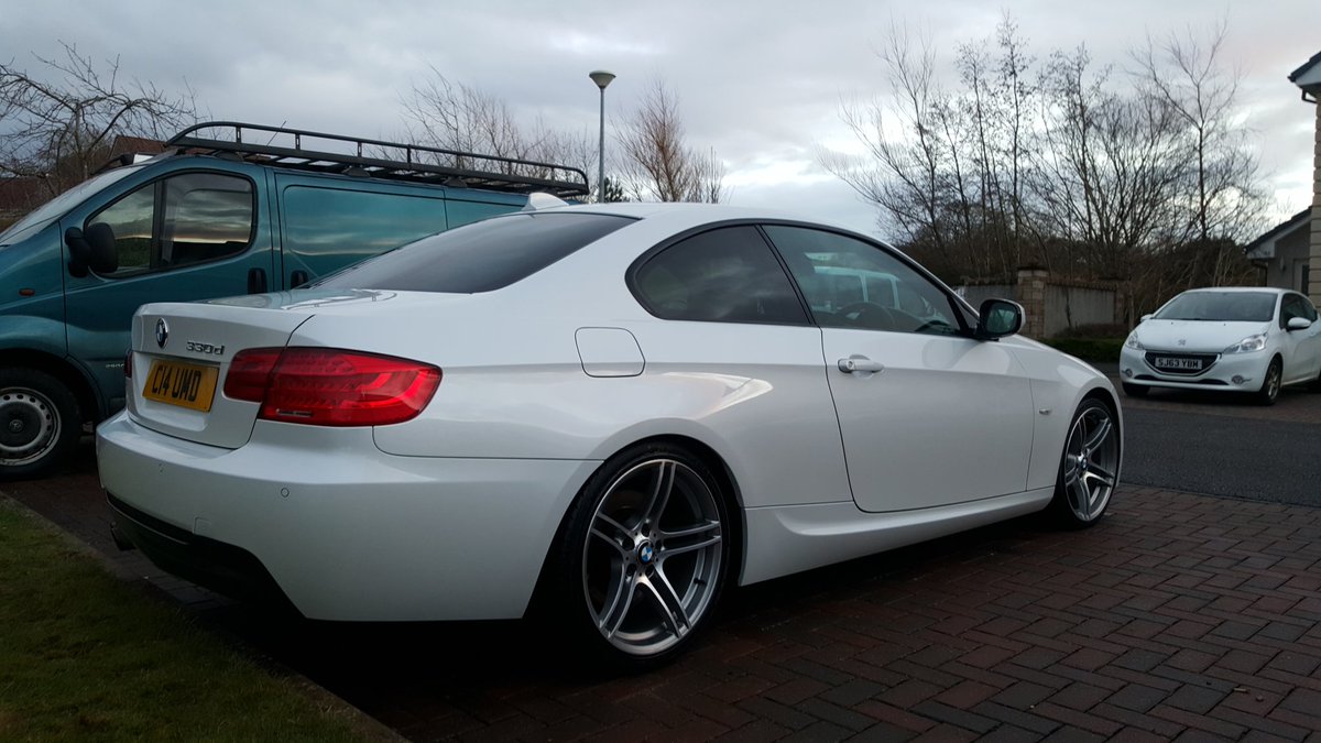 Removing deposits from worn brake pads #BMW  #highlandvaleting  #Inverness #thedogsbollocks  #bleedingwheels