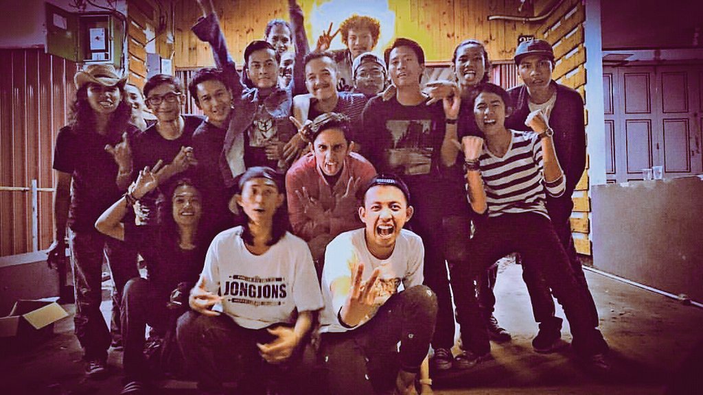 movement ! movement now , selamat ulang tahun buat <a href="/suicide_anthem/">Suicide Anthem Cloth</a> #fantastic9