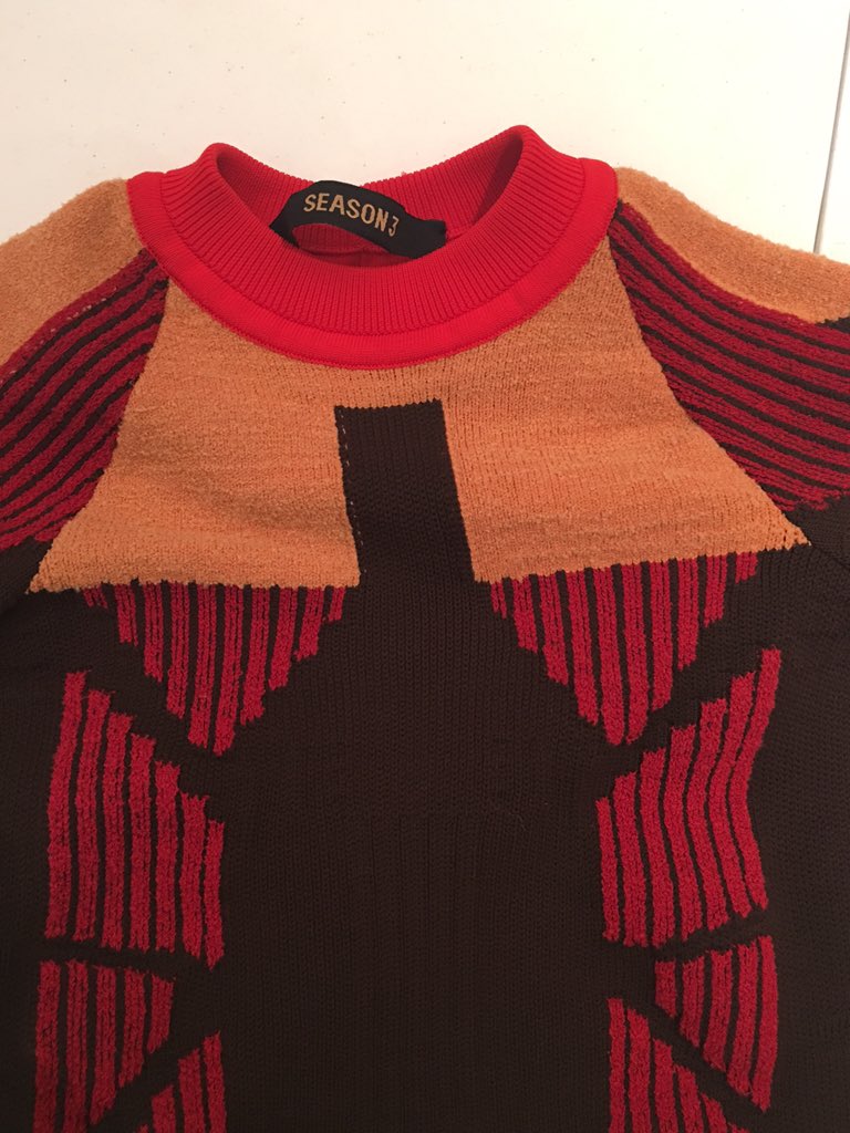 CauV75zWAAAdy96.jpg:large