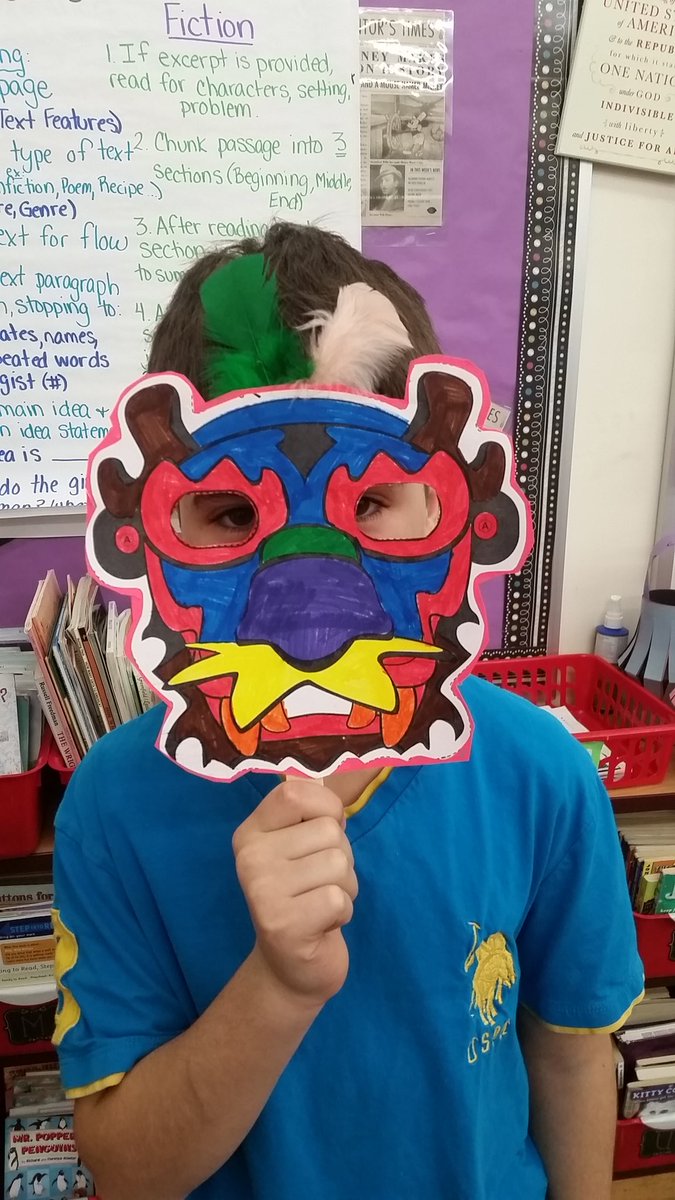 CaposClassroom's tweet photo. Gung hay fat choy! #ChineseNewYear #chinesemasks #GungHayFatChoy #chinesedragons https://t.co/ApHPk43tLK