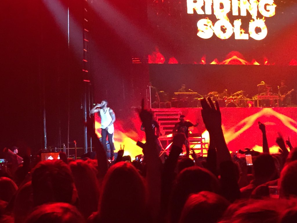 SaskiaWarnick's tweet photo. Still can't believe how good @jasonderulo was😍🔥 #Everythingis4 #Manchester https://t.co/PNkVNdiGJr