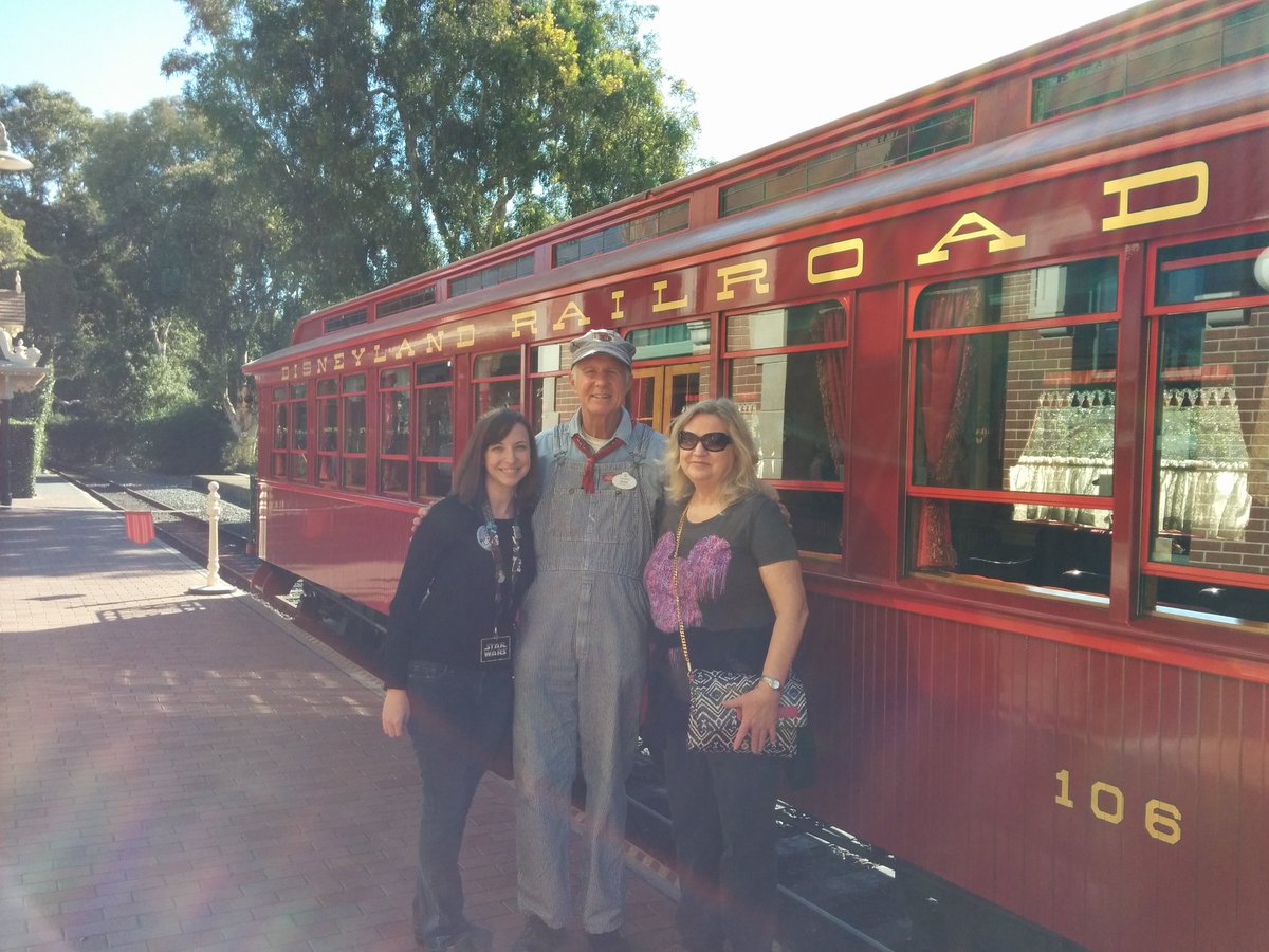 DivineDisney's tweet image. Checked out the #Disneyland Railroad trains yet? You can chat with the engineers, see the LillyBelle car &amp;amp; more!