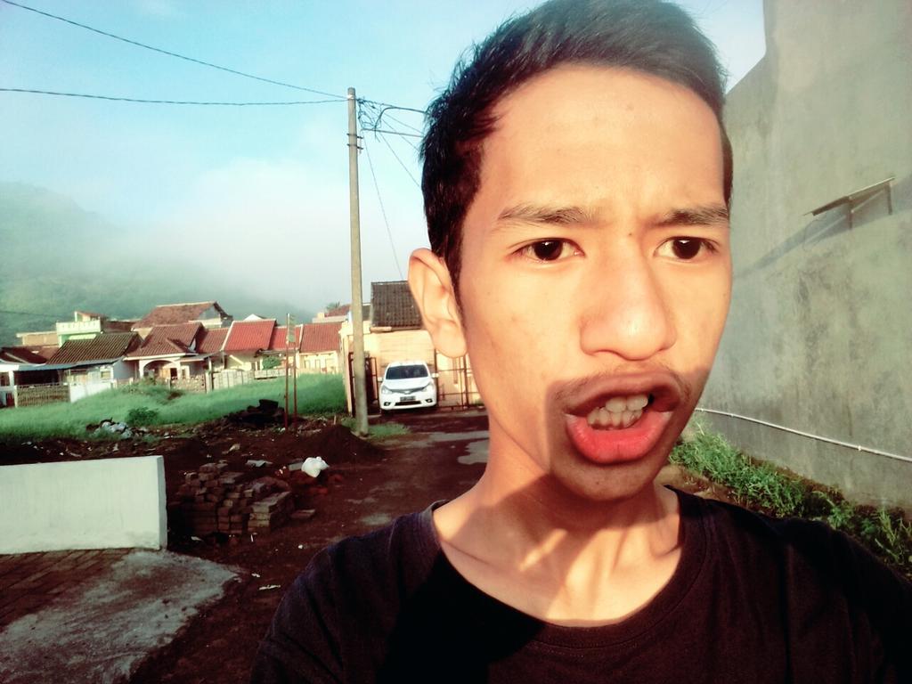 andreasvld's tweet photo. cimahi6.23 genk. https://t.co/buRXrCExMC