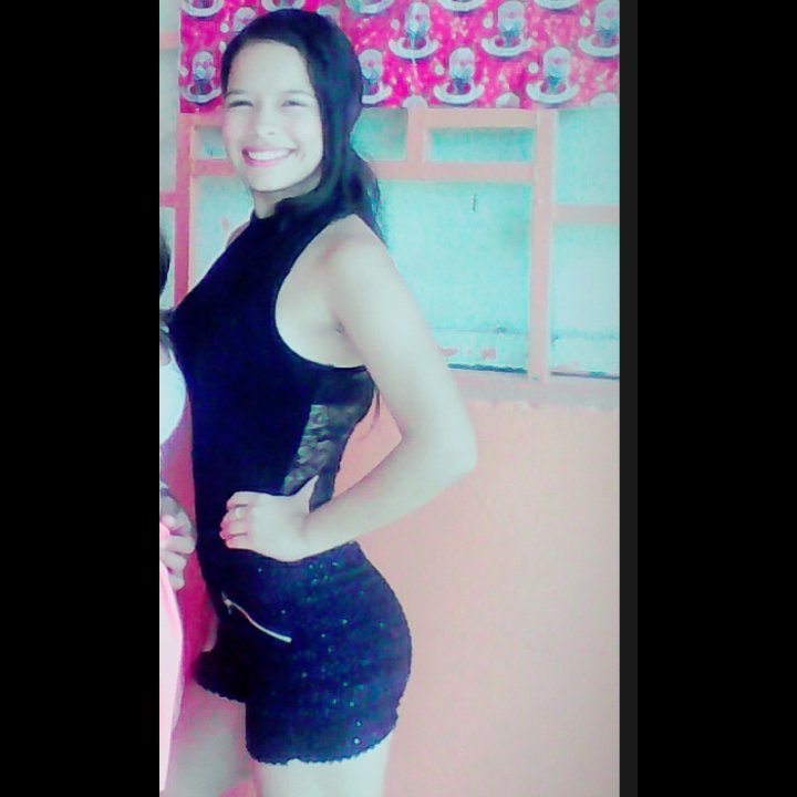 Narlys99's tweet photo. #SIGUEMEYTESIGO #NosSeguimosEntreMillos #LunesDeGanarSeguidores #Carnavales2016 #disfrutandoelcarnaval #bailar https://t.co/uZlpXgd1YT
