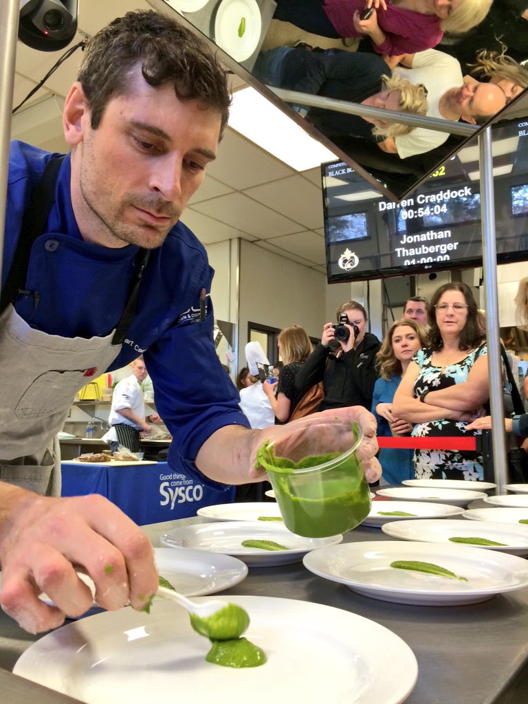 Posh_Palate's tweet photo. Black Box Competition @GoldMedalPlates #ccc2016 was truly an inspiration to watch these Chefs #passion https://t.co/kakHm1cM5W