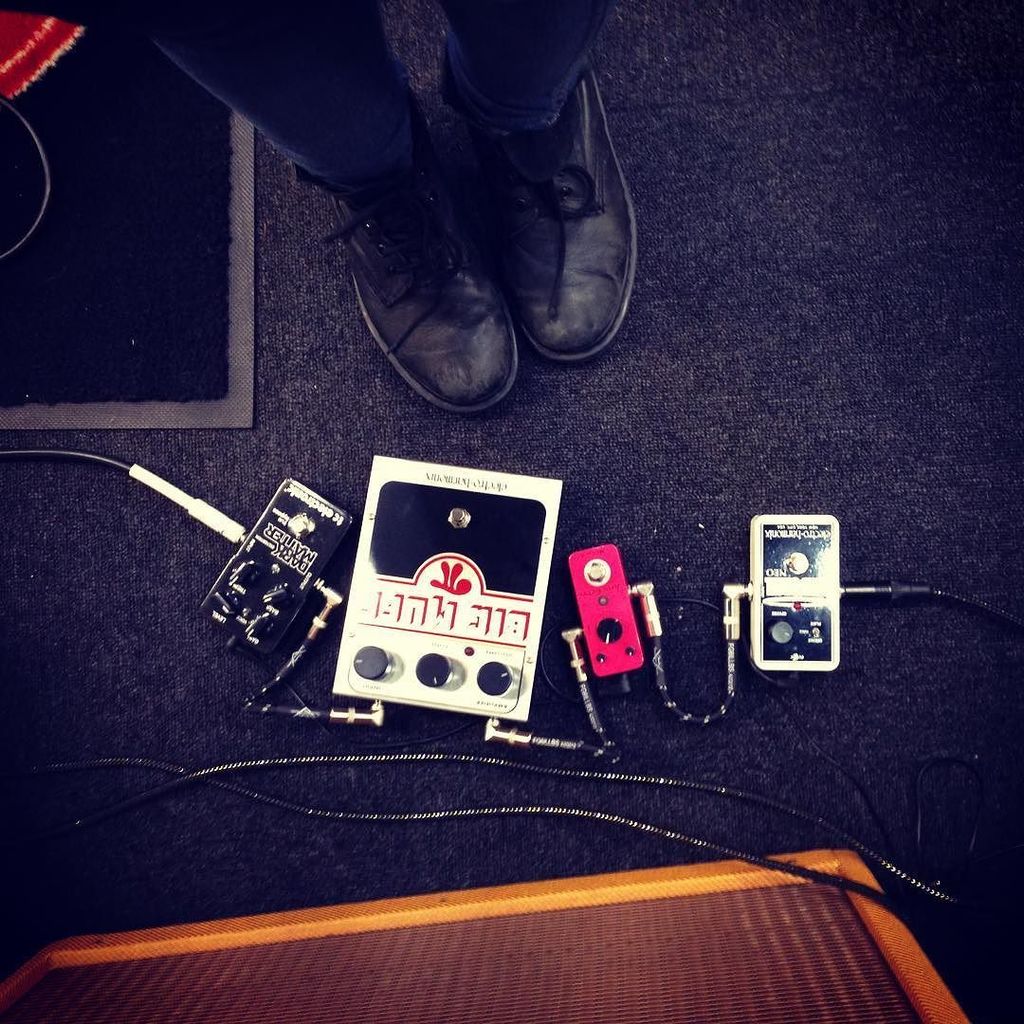 JennaTilveran's tweet photo. @willoh.band : https://t.co/cROUu05bNK | #Willoh #bigmuff #holygrail #delaypedal #echopedal #blackmatter #overdriv⦠https://t.co/SoPoh5d4u7