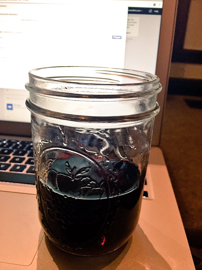 lashleyschultz's tweet image. If there's wine in a glass, it's called a wine glass. Cc: @TheShepod