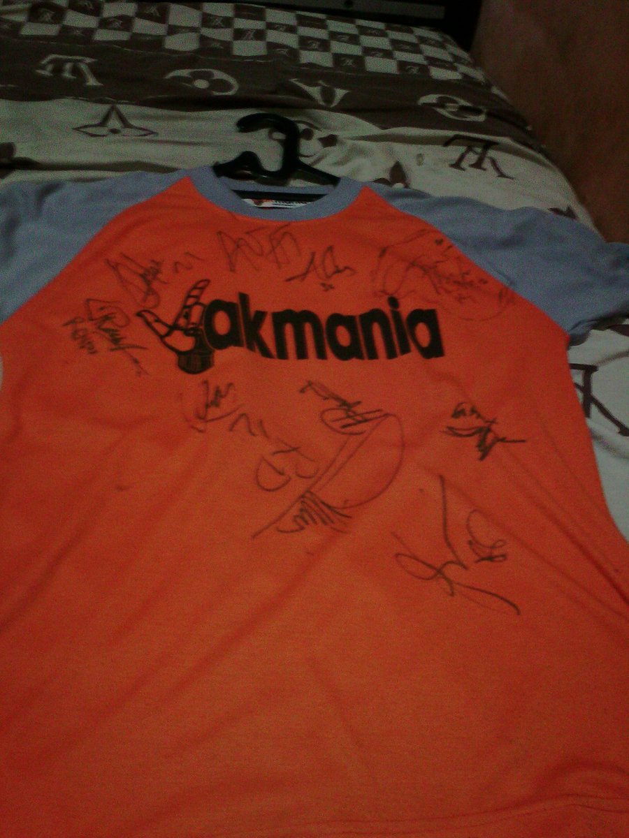 AMasyhad's tweet photo. sikat kaos KTA ber-TTD Pemain Persija. Minat Hub CP @casual_majaalis @JakMajlis @MajelisMRJ @bengkel135 @Tagoyar_08 https://t.co/vPNLDbBZyJ