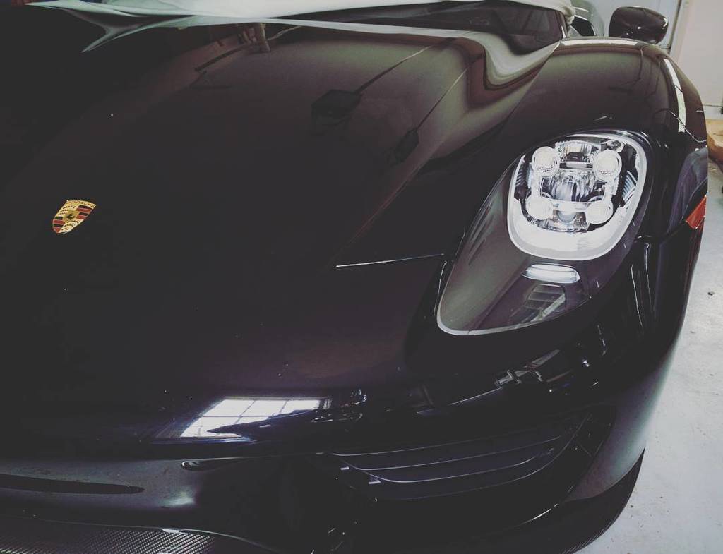 OnlyCarrera's tweet photo. sex under the sheets
#porsche918 #porsche #918 #turbo #v8 #electric #hybrid #awd #rwd #turbos #eightcylinder #8cyl… https://t.co/TQ65rfkMm5