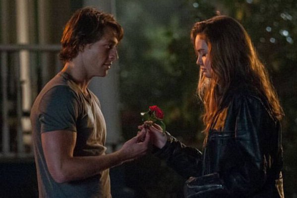 MOVIEMEMORlES's tweet photo. The Best of Me https://t.co/fVFqqepJoN