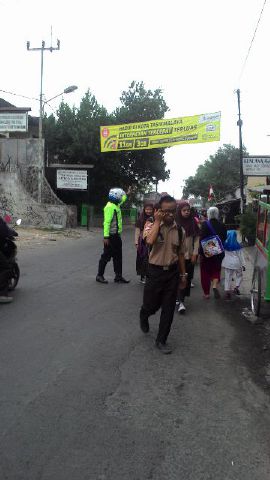 Simpang tiga artanita arus lalu lintas lancar Polres tasik kota