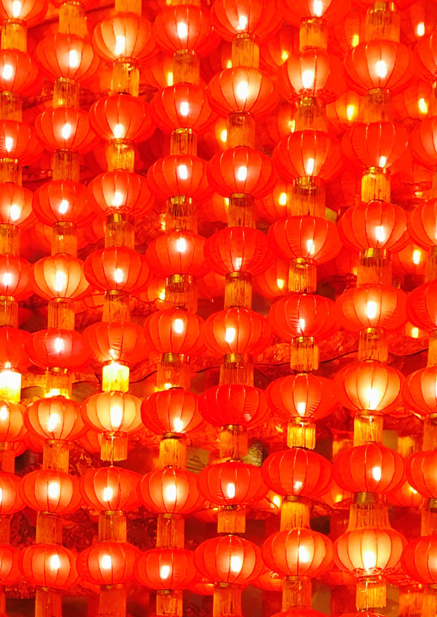 LunessenceWine's tweet photo. Happy new lunar year dear friends! #ChineseNewYear #LunarNewYear https://t.co/AHPBNGi2dx