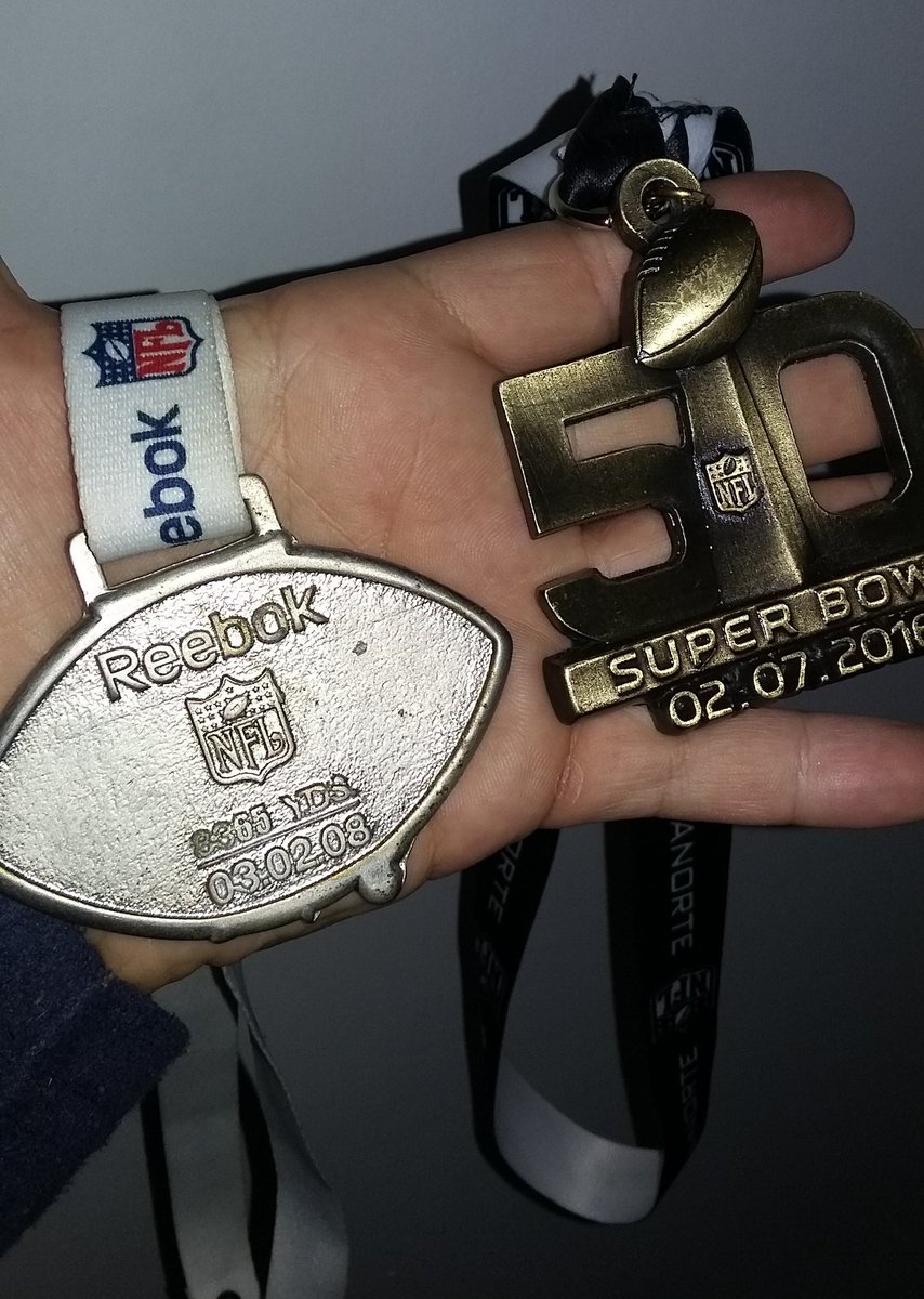alexperezpineda's tweet photo. #YoElegiCorrer @nflmx 8 años pasaron y corrí ambas #NFLFanRace #NFLFanRun @LoveRunSmile @EnDondeCorrer @innovasport https://t.co/oJMOD5bKmp