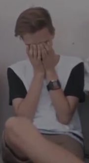 thefaultinchris's tweet photo. when you have to wait till friday https://t.co/GawE5HX9N9