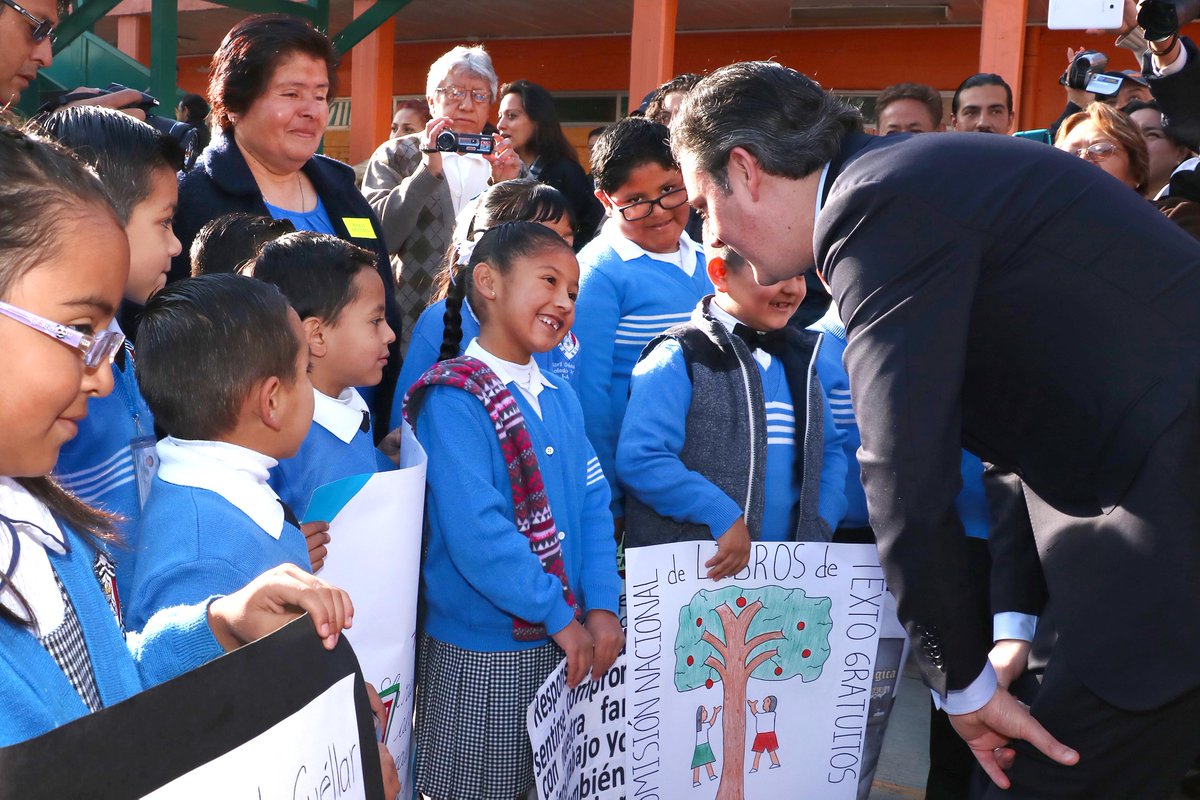SEP_mx's tweet photo. Se organizarán foros para revisar las propuestas de los nuevos planes y programas educativos https://t.co/WroWvP4LTB https://t.co/ppRX2G0Krj