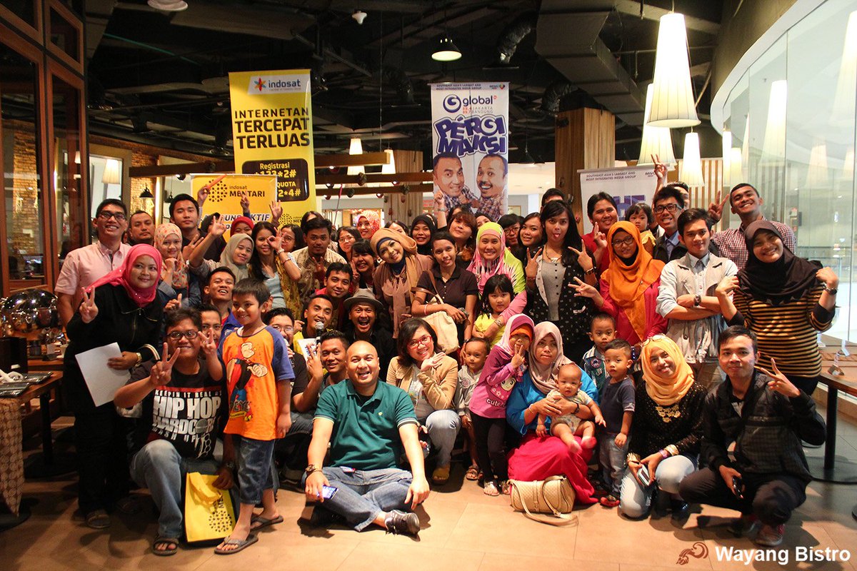 his picture was taken during one of our event at #WayangBistro and we were truly having fun with all the audiences