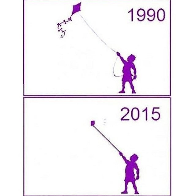 Jenn58Lin's tweet image. Where's fun in leisure activities nowadays#kites #selfiesticks #naturevstechnology