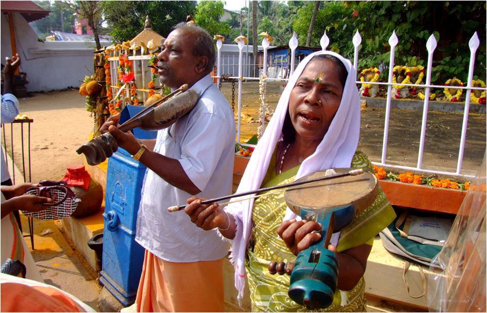 tourism_kerala's tweet photo. PULLUVAN PAATTU
More : https://t.co/G3pDDEtDMN
#kerala #keralatourism #keralaArts #PerformingArts #pulluvanPattu https://t.co/NJJvmGqD2k