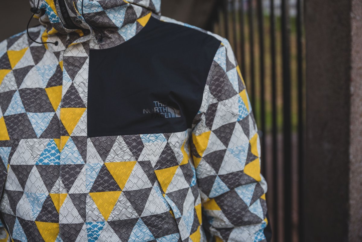 hanonshop's tweet photo. North Face 1990 Paclite Mountain Jacket is available to buy ONLINE now!
#hanon #northface
https://t.co/7JiGKhXFTc https://t.co/KsfhEoUOxn