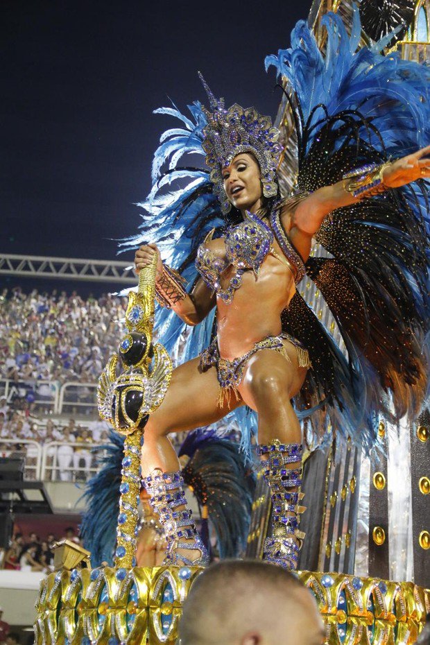 ismerey's tweet image. Viviane é ícone do carnaval do RJ. Gracyanne é o último centauro vivo! #Globeleza #Carnaval