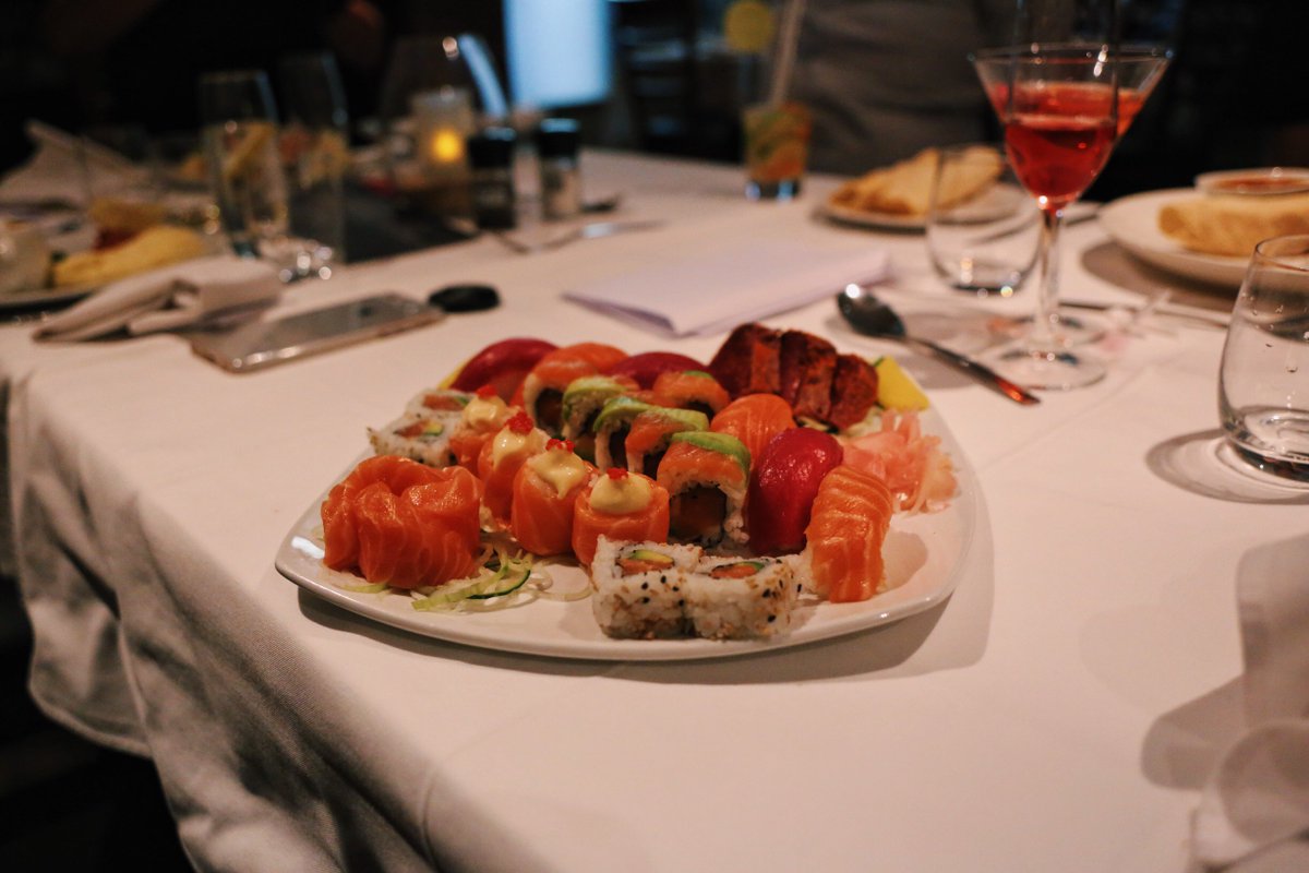 alessiolr's tweet photo. Had a lovely little dinner at @BelugaRSA last week 😍👌🏼 https://t.co/9mKHrhtZcS