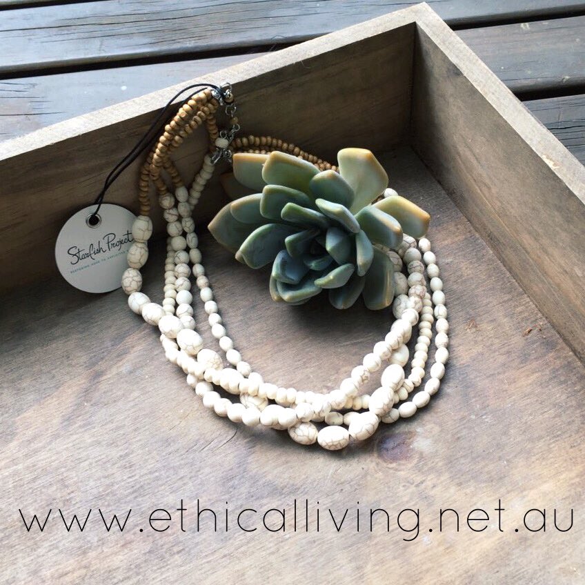 EthicalLiving1's tweet photo. Spoil yourself with this gorgeous @StarfishProj necklace. https://t.co/IzD6NW2wcX #fairtrade https://t.co/5b7KC1iBvs
