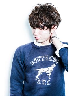 モテたいメンズ必見 イケてるメンズ図鑑 かっこいい大人のメンズになるには 髪型を考えてみよう モテるメンズの新流行 マッシュスタイルで爽やかに風を感じよう Jooy ジョーイ T Co Jwdv1gars9 T Co Csljimtx