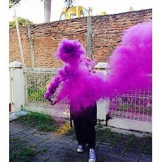 smokebomb/bom asap durasi 60detik 35rb ada banyak warna chat langsung