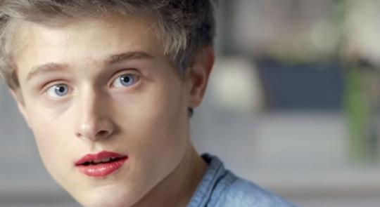 adformatie's tweet image. .@PostNL komt met opvolger Valentijnskus: versturen met je geurtje: shar.es/147mR3