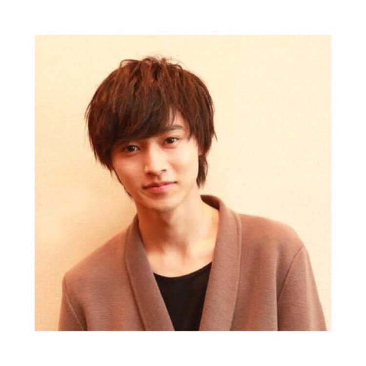kentosu_laaav's tweet photo. 初タグします！！

#山﨑賢人くん好きな人RT
#土屋太鳳ちゃん好きな人RT
#けんたお好きな人RT
#orange見た人RT 
#RTした人全員フォローする ！ https://t.co/rL6pIsoqUk